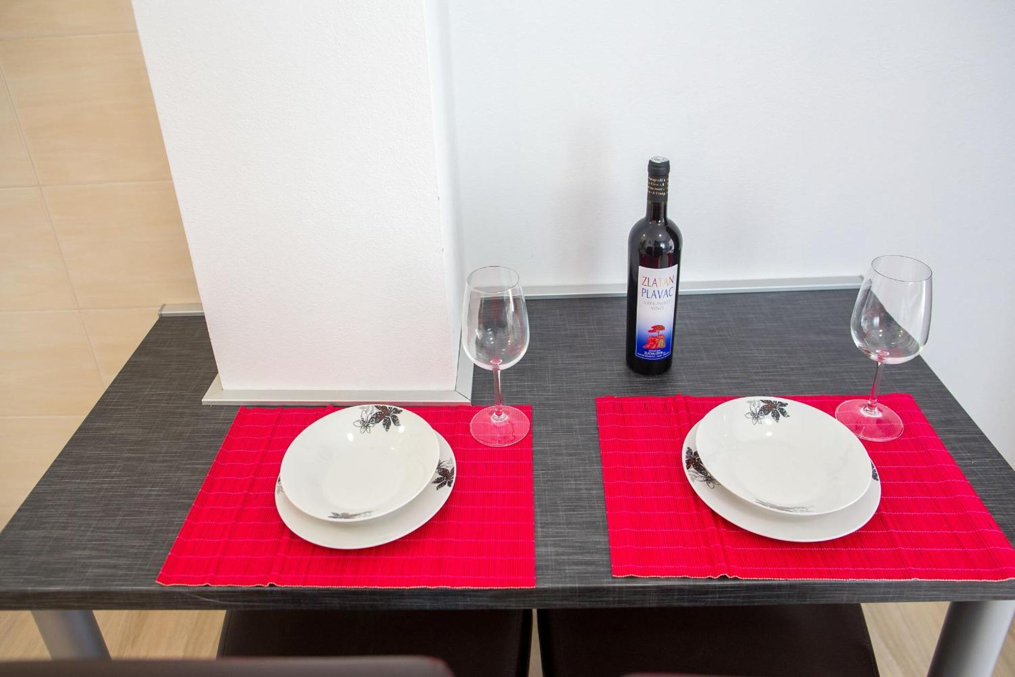 Mejic Apartments Cattaro Esterno foto
